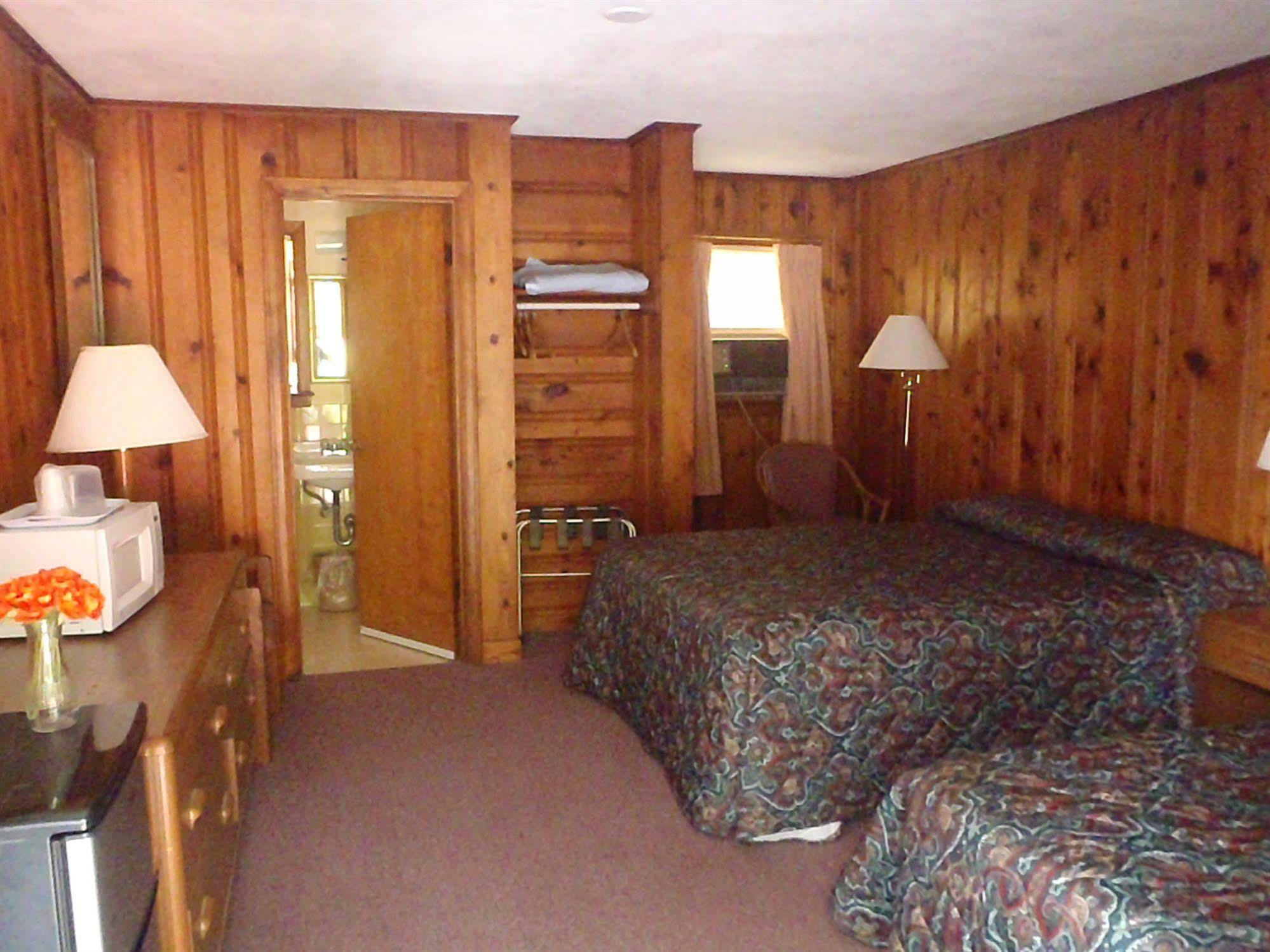 Heart Of The Berkshires Motel Pittsfield Dış mekan fotoğraf