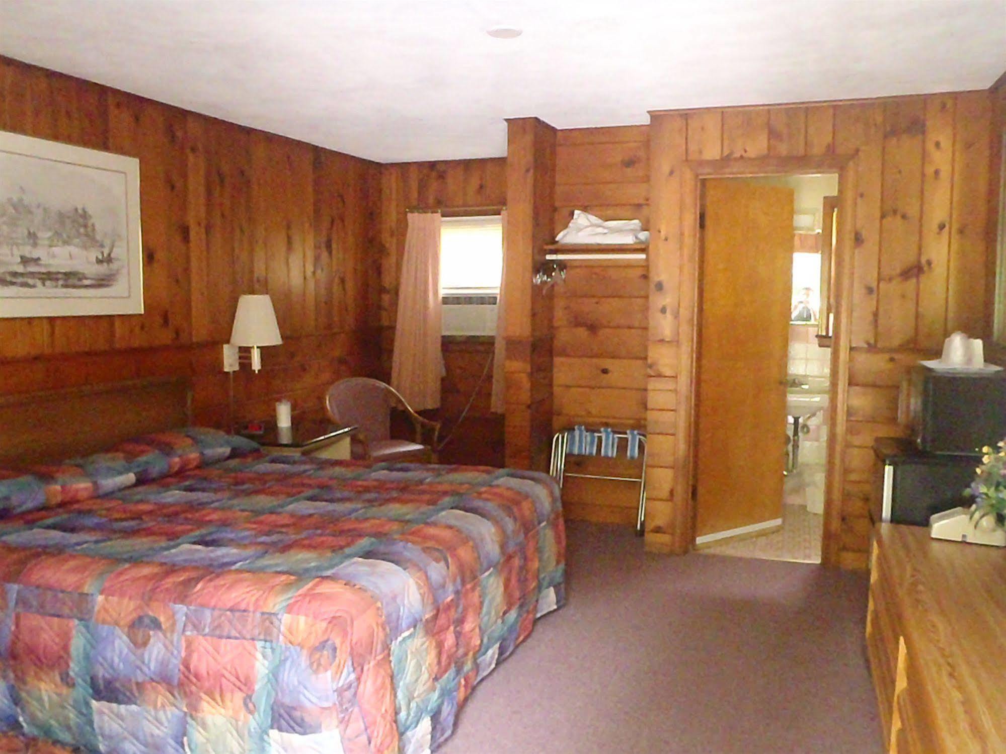 Heart Of The Berkshires Motel Pittsfield Dış mekan fotoğraf