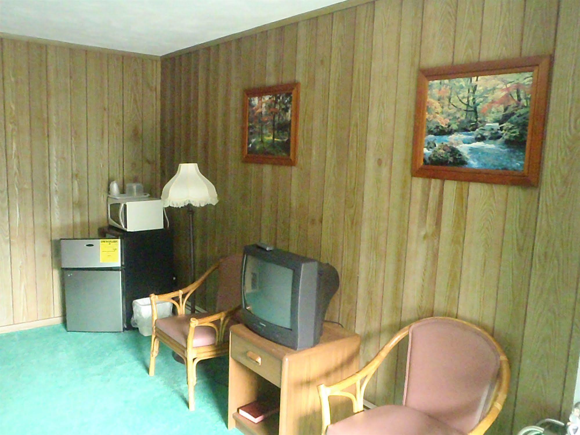 Heart Of The Berkshires Motel Pittsfield Dış mekan fotoğraf